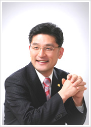 학교장 이영식